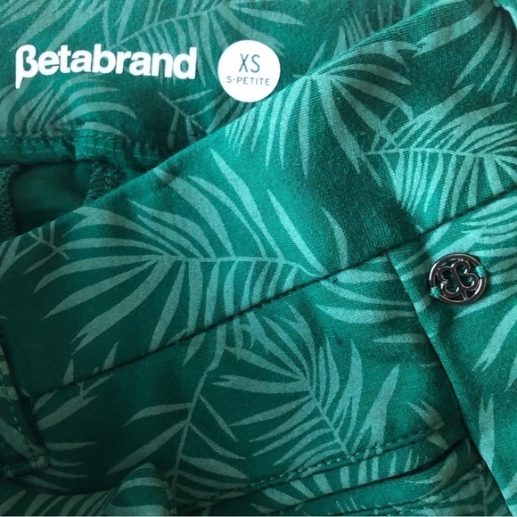 Betabrand Cabana Leaf Print Yoga Dress Pant Crops XSP - Picture 7 of 15